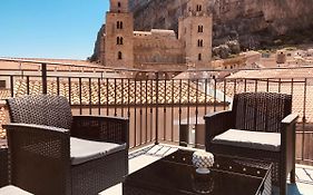 Duomo Apartments Cefalu